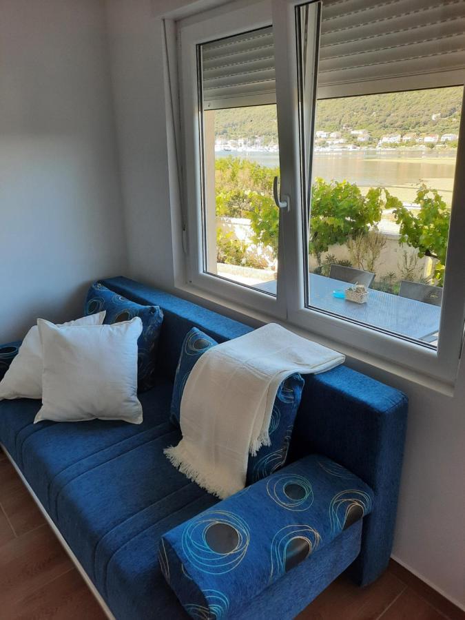 Appartement Marovito à Supetarska Draga Extérieur photo