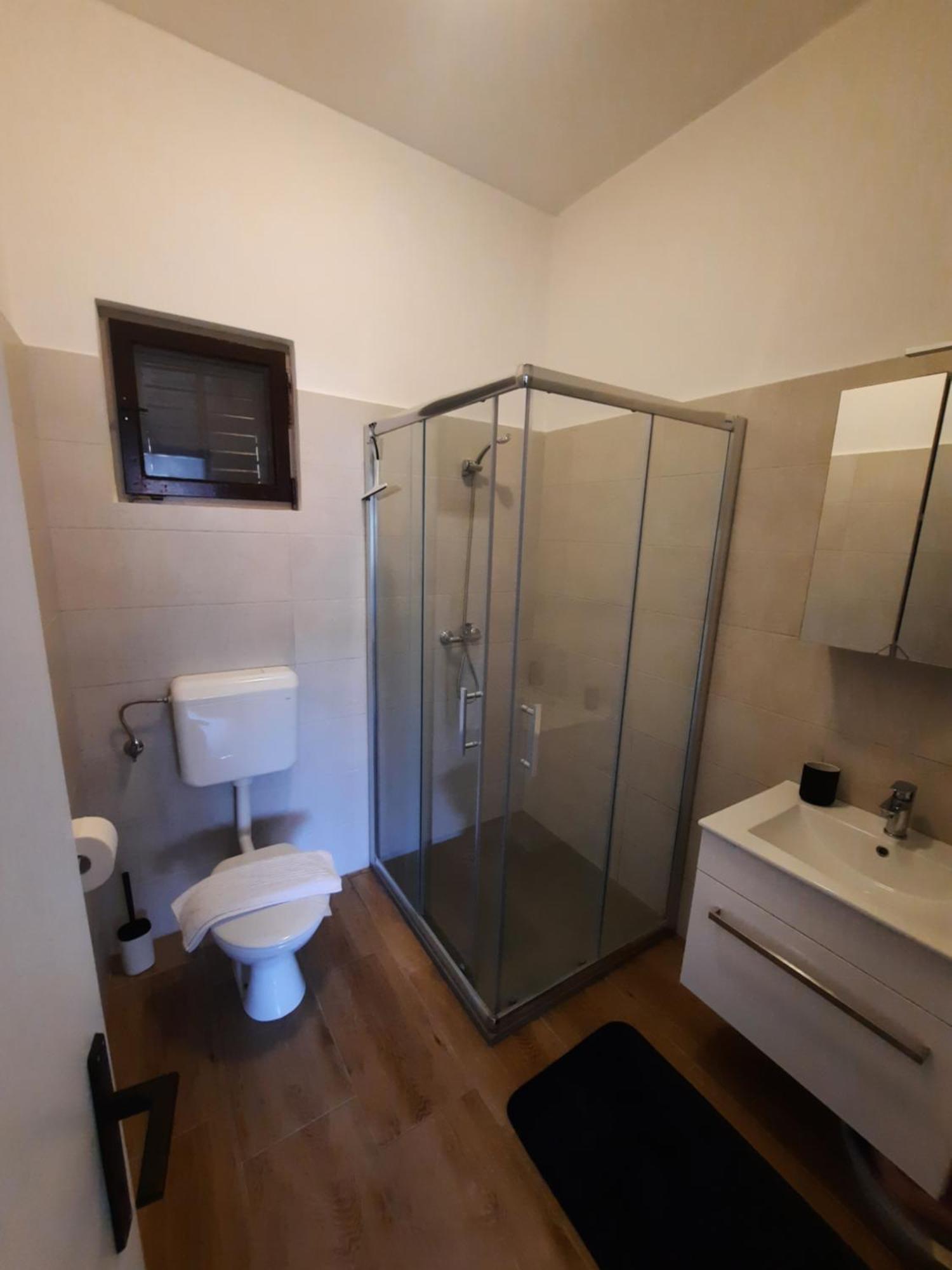 Appartement Marovito à Supetarska Draga Extérieur photo